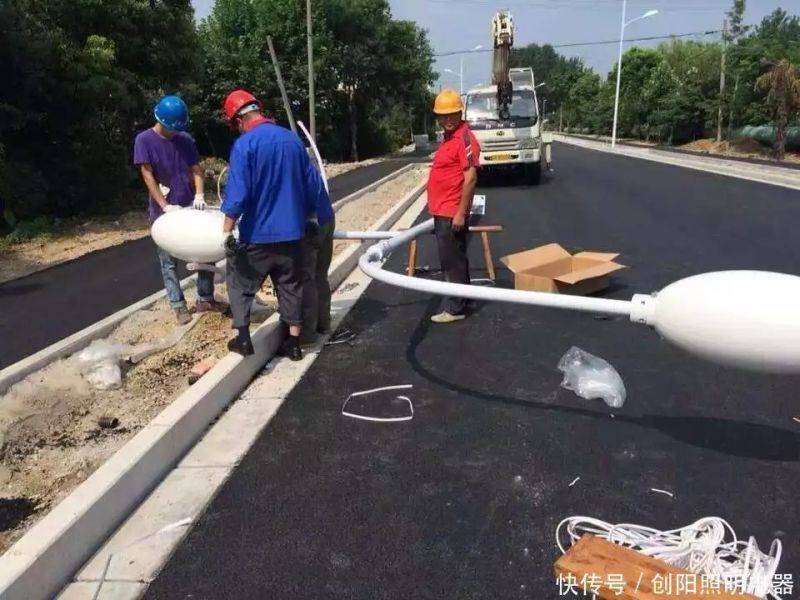 蓄电池的维修保养