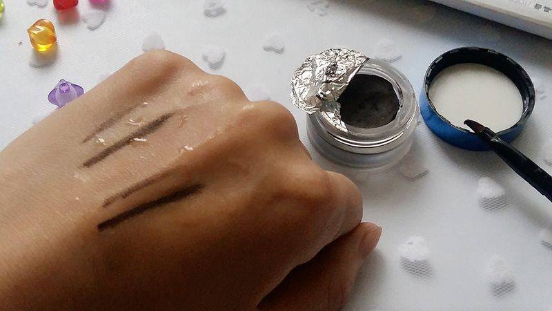 美宝莲眼线膏多少钱