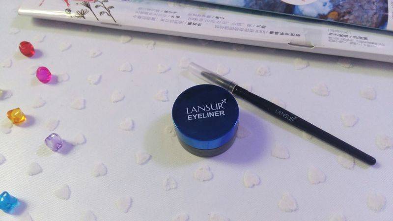 美宝莲眼线膏多少钱