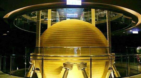 101大楼阻尼器原理