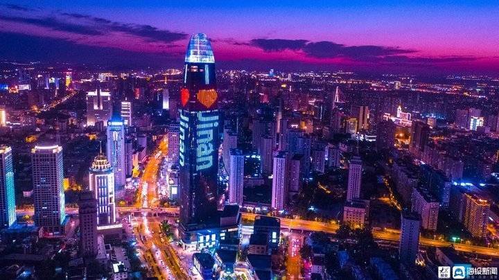 101大楼阻尼器原理