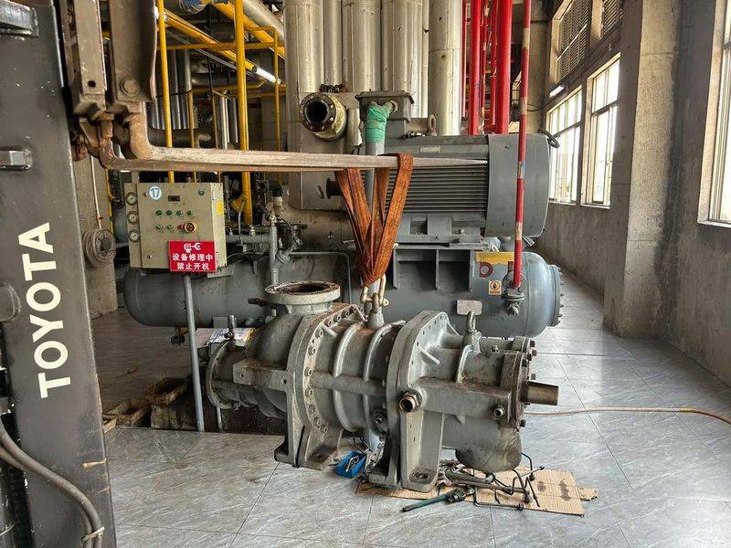 大金压缩机维修