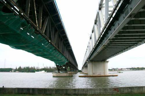 桥梁加固维修技术