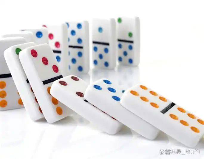 艾森豪多米诺骨牌理论