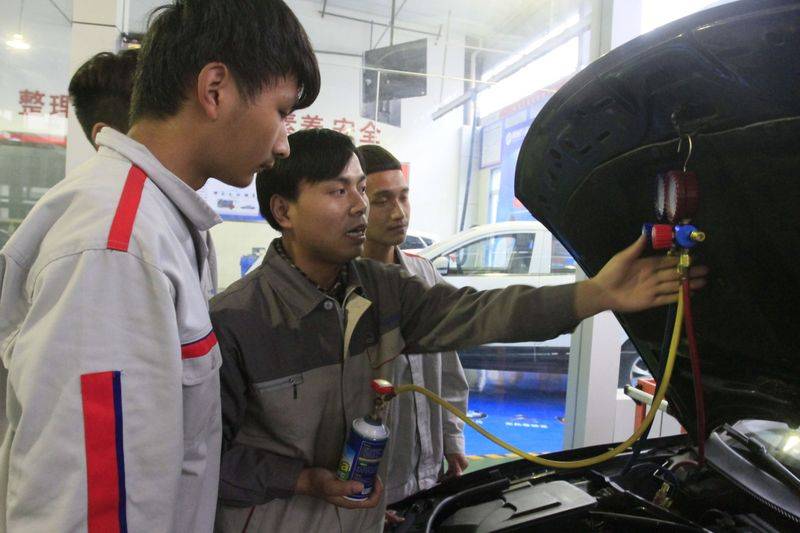 汽车检测与维修典型应用案例-自动变速器的故障检修方法