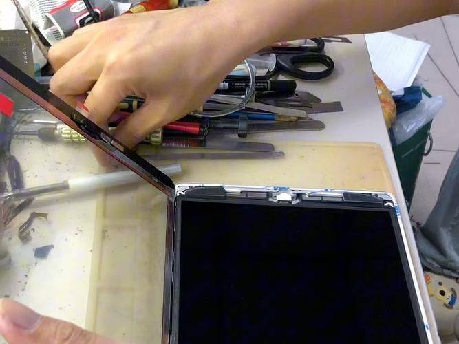 苹果手机4s换屏多少钱