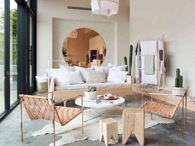 Characteristics of leisure clothing