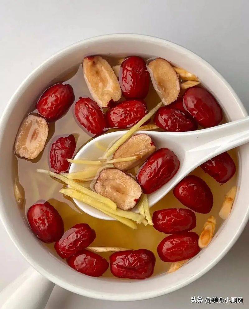 养颜美容的食物老年人养生知识大全