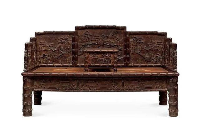 Clear furniture characteristics