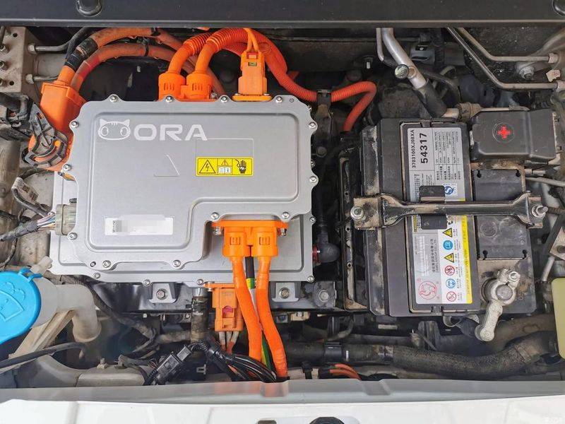Network of car maintenance services