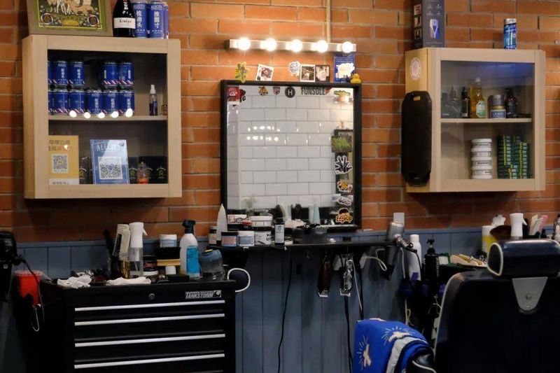 芭曲barbershop多少钱