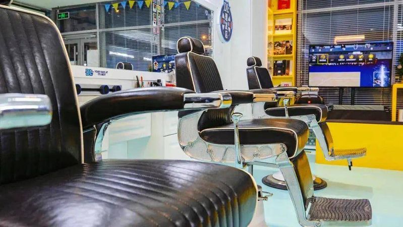 芭曲barbershop多少钱