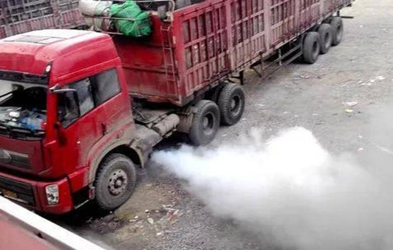 Maintenance of front covers for vehicles