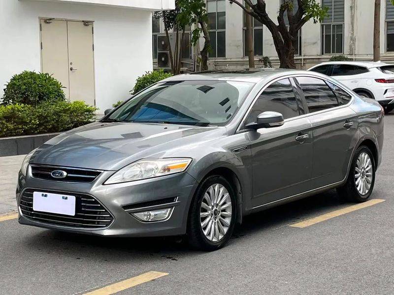 How much money did ford monteio win