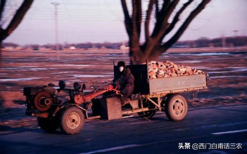 Single-cylinder petrol machine