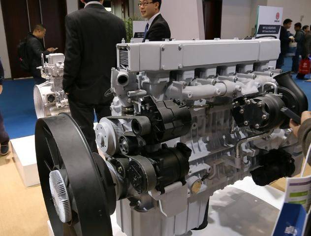 Single-cylinder petrol machine