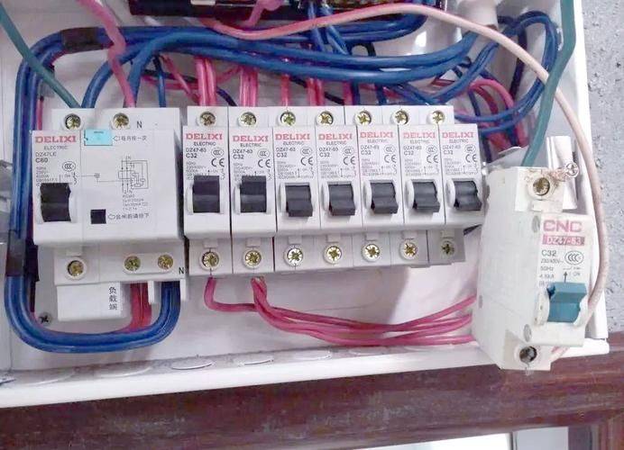 Power leak protection switch jump maintenance