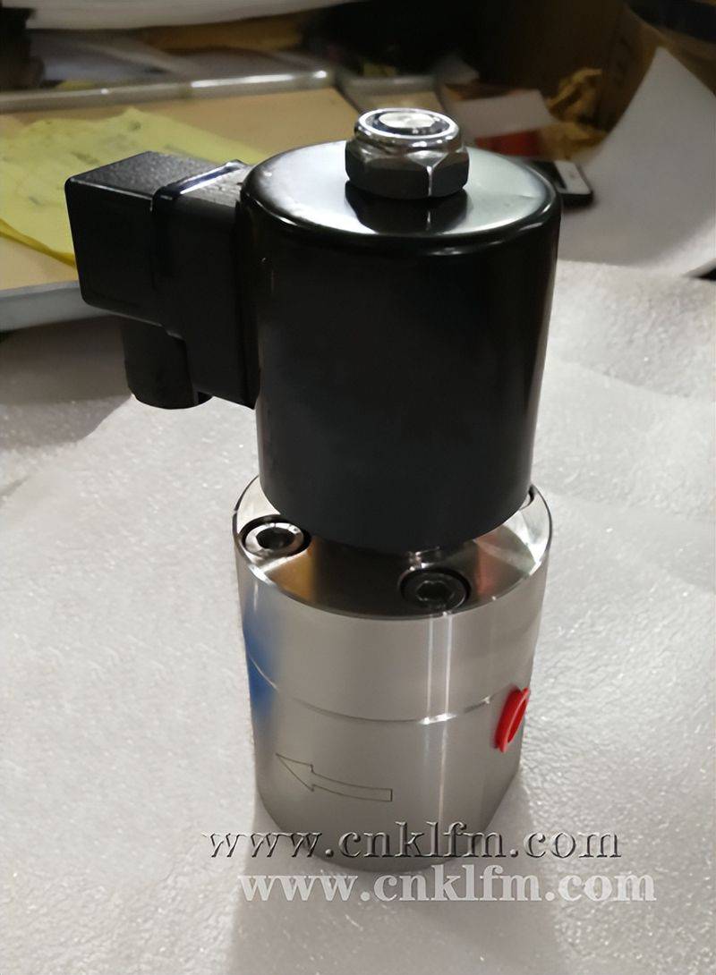 Activation of emps in water collectors