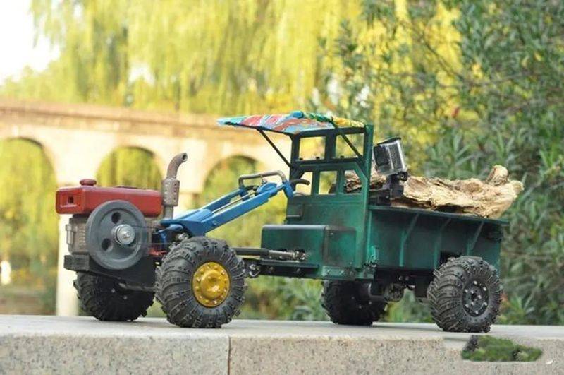 Single-cylinder petrol machine