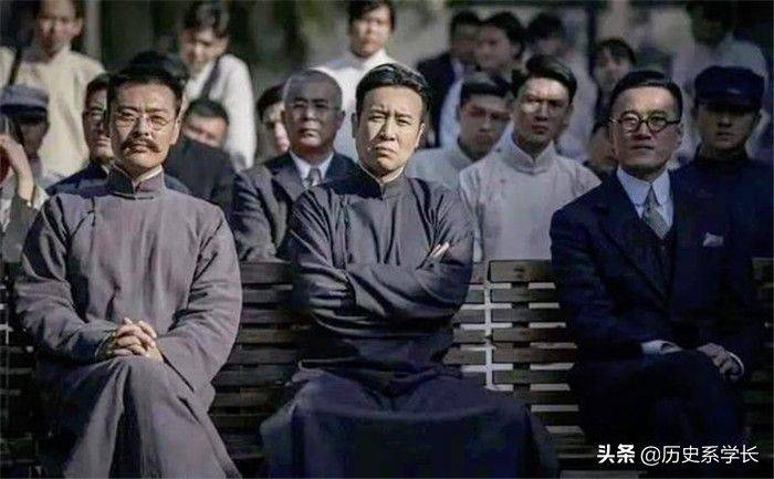 20世纪的两个知识分子：胡适与鲁迅