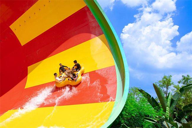 How much is a ticket to the happy valley night fair