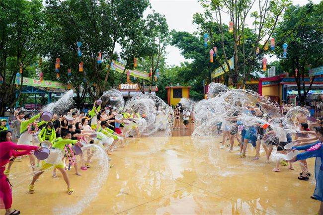 How much is a ticket to the happy valley night fair