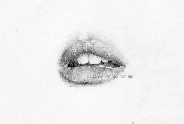 Lip sketches