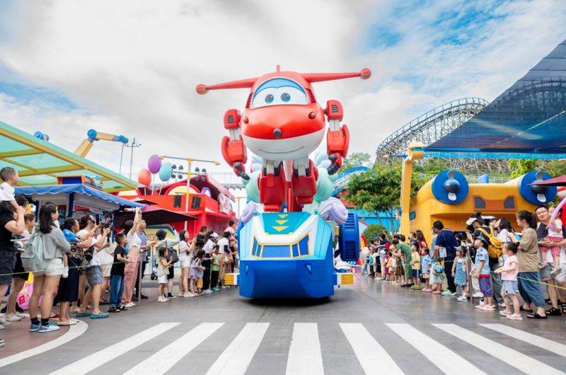 How much is a ticket to the happy valley night fair