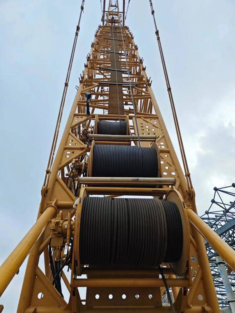 Maintenance content of cranes