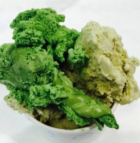 How much for a ball of coldstone ice cream? Money