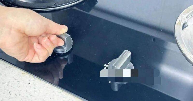燃气灶维修费用