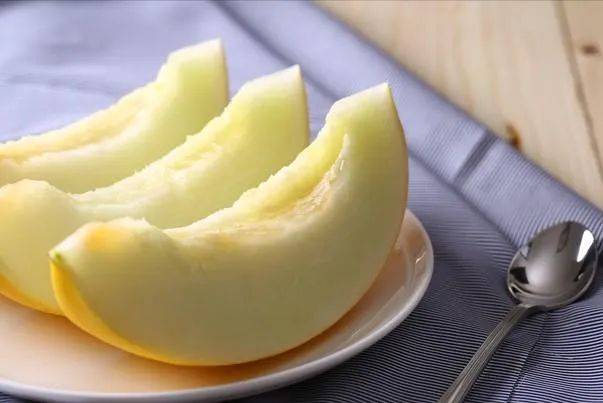 Video of melon planting techniques