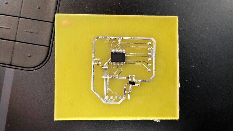 The principle of control of the step-by-step generator and its single-piece control is achieved