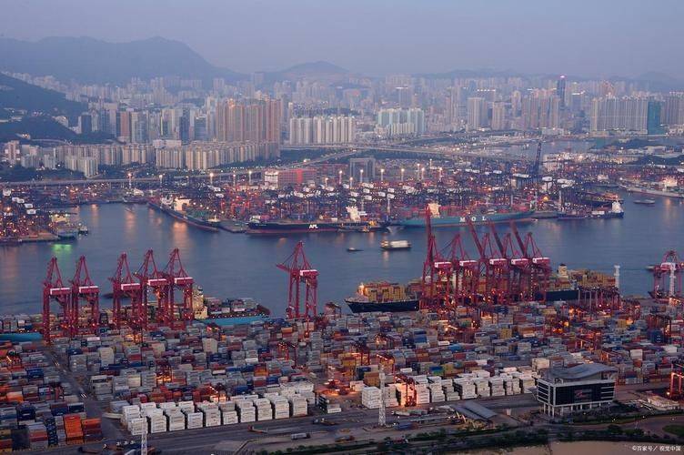 Hong kong has customs duties