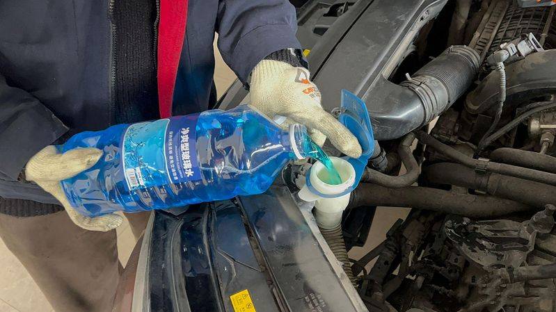 Maintenance manual for mass santana car engines