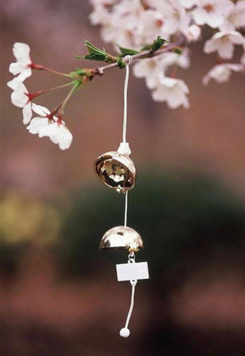 The method of planting wind bells