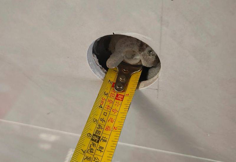 Water tap maintenance pictures