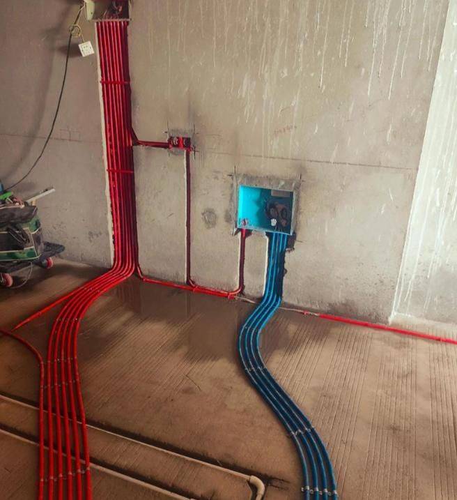 Water tap maintenance pictures