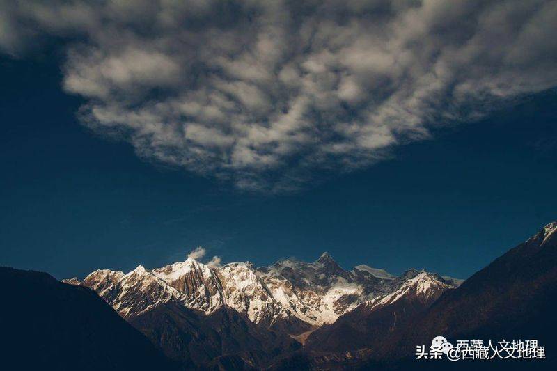 雅鲁藏布江大峡谷成因