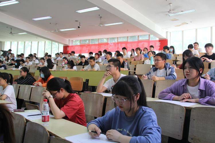 知识竞赛必答题规则