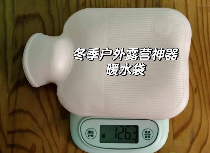 Electro-hot water bag construction