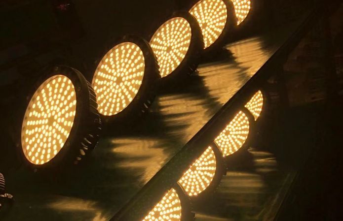 led泛光灯构造
