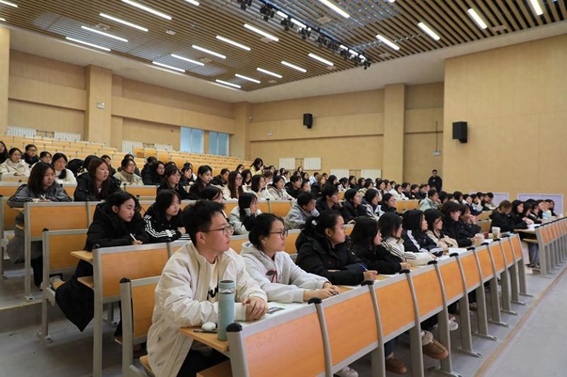 知识社会中的大学