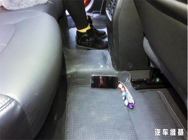 东风风神ax7倒车镜多少钱一个