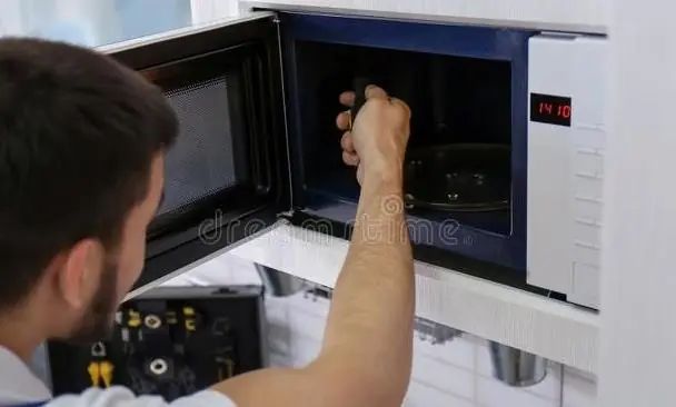 微波炉的工作原理是什么