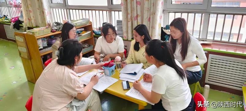幼儿园大班规律排序教案