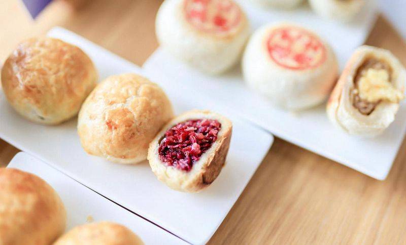Kyoto moon cakes