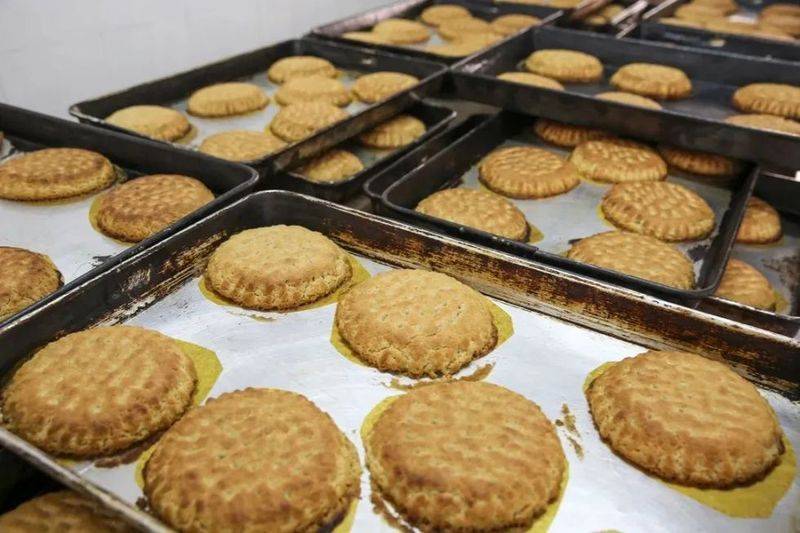 Kyoto moon cakes