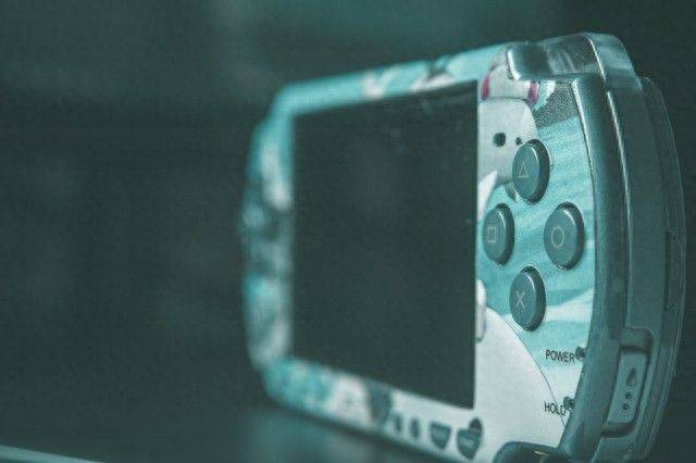 Sony's cell phone down