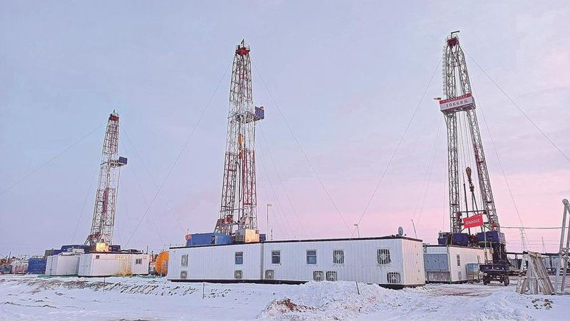 Principles and applications for ground-level tipping
